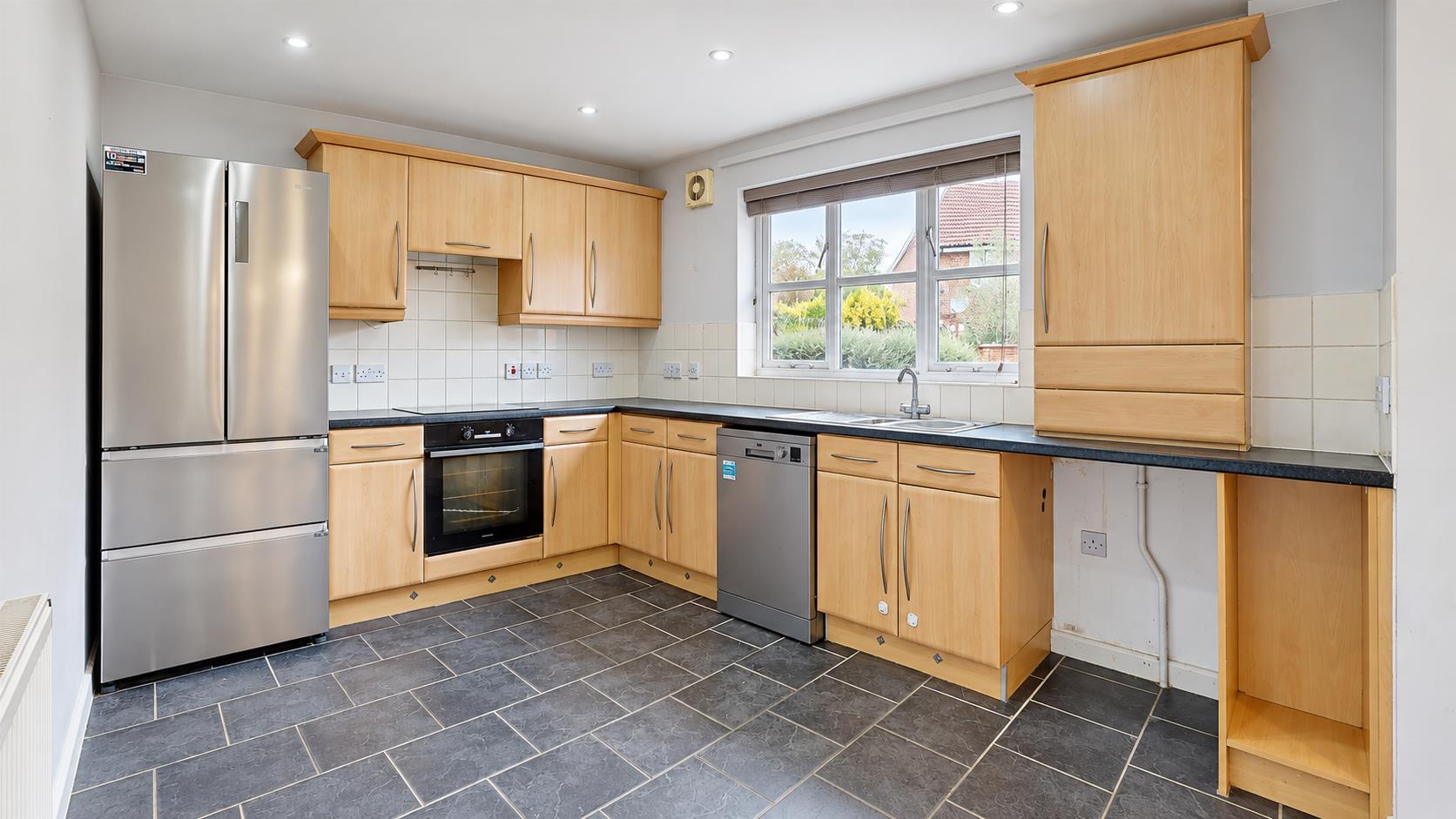1 bed property in Otterburn Crescent, Milton Keynes